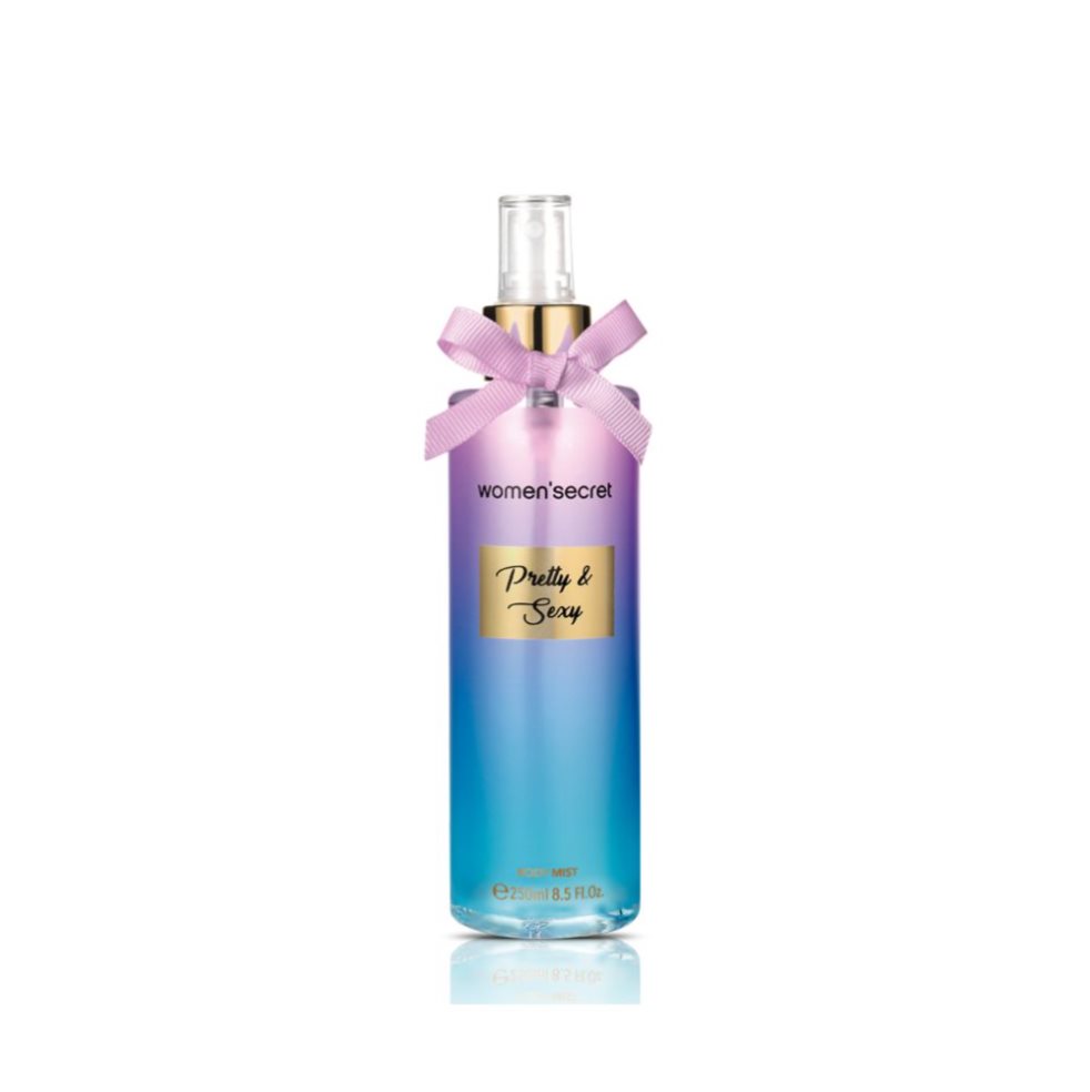 WS BODY MIST ;PURPLE;  250ml WOMEN SECRET caja x 1 Deleita tus sentidos con el encantador spray Pretty And Sexy Mist de la casa de diseño Women'Secret. Diseñado exclusivamente para mujeres, este spray corporal es una deliciosa combinación de fragancia